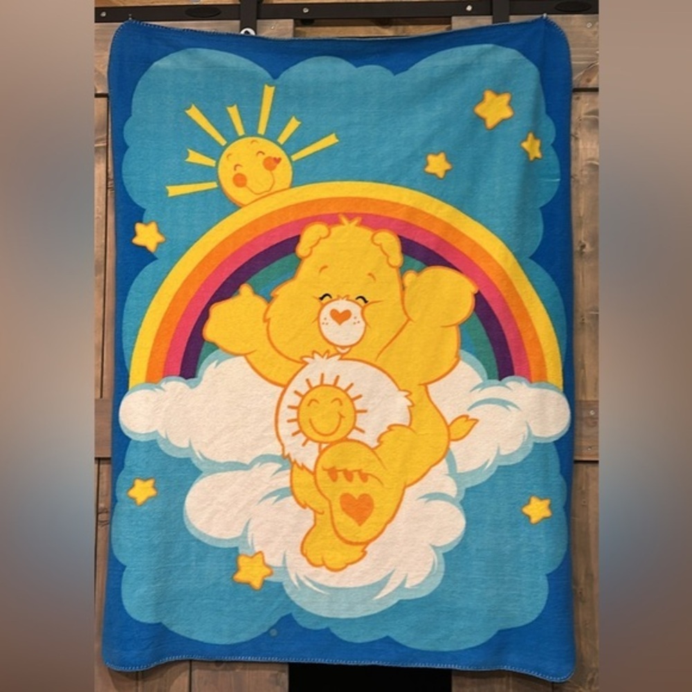 Care Bears yellow Funshine bear fleece throw blanket 44x60”